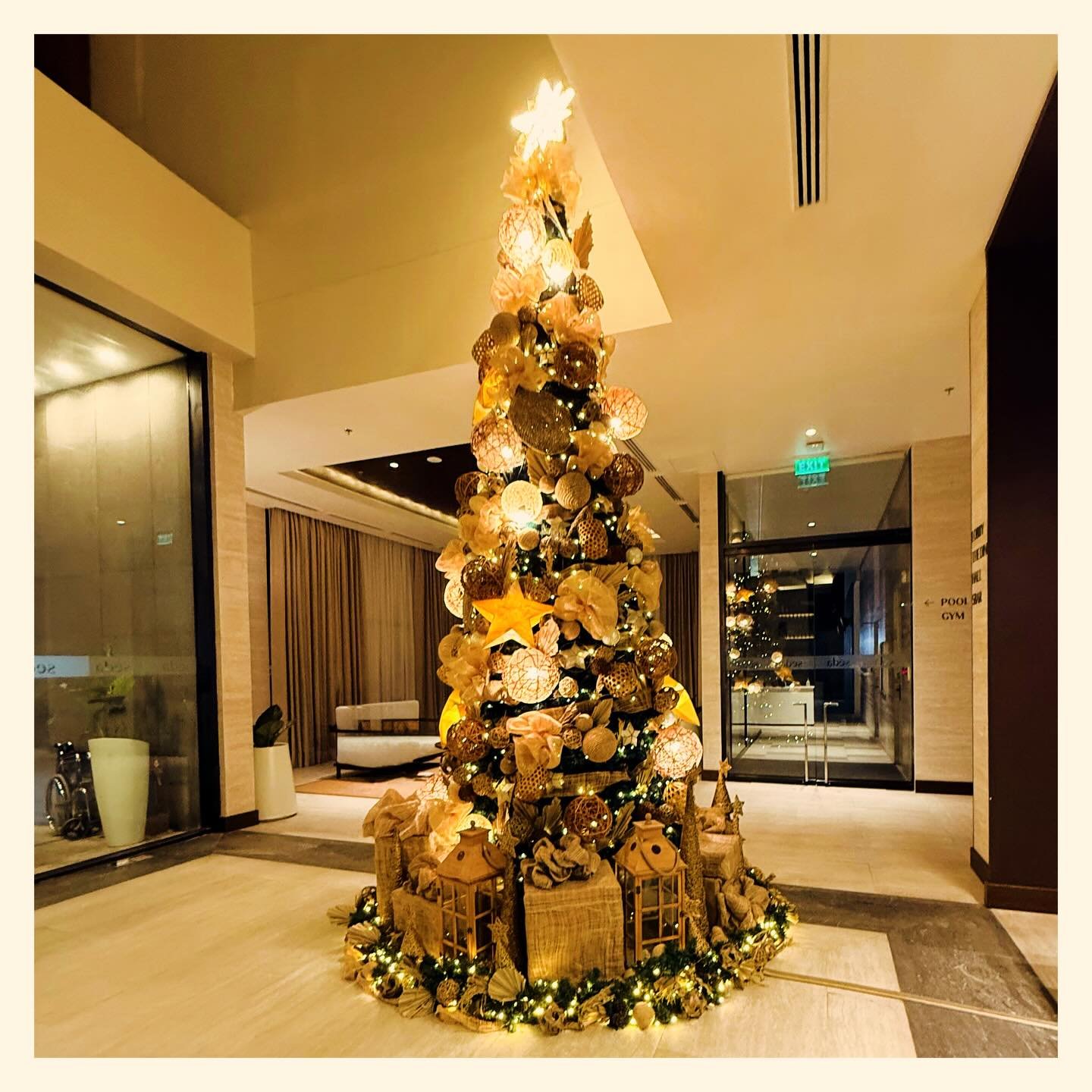 Christmas Day!! Merry Christmas everyone!!#Christmas2025. 🥳🍾️☃️ Labyu!