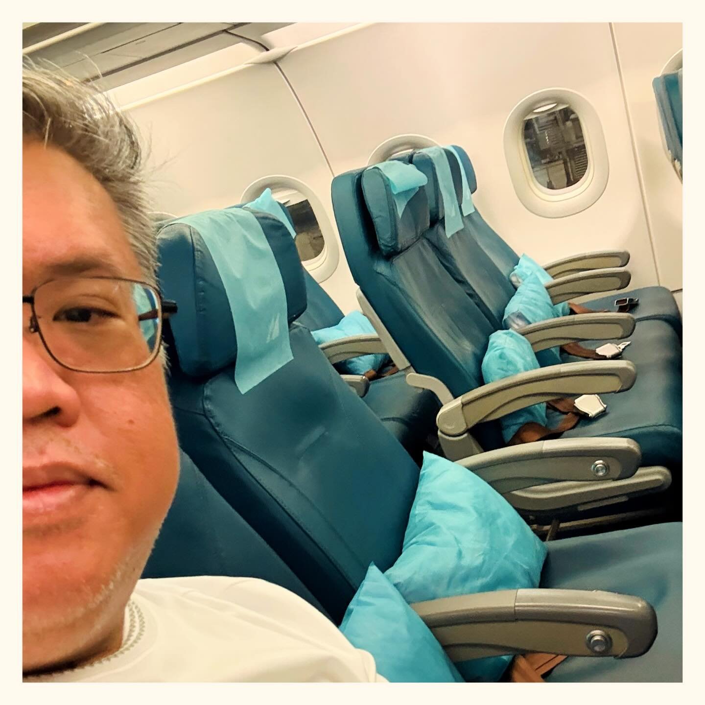 Reserve the entire row for my chubby cheeks. ️ 🛫 🛬