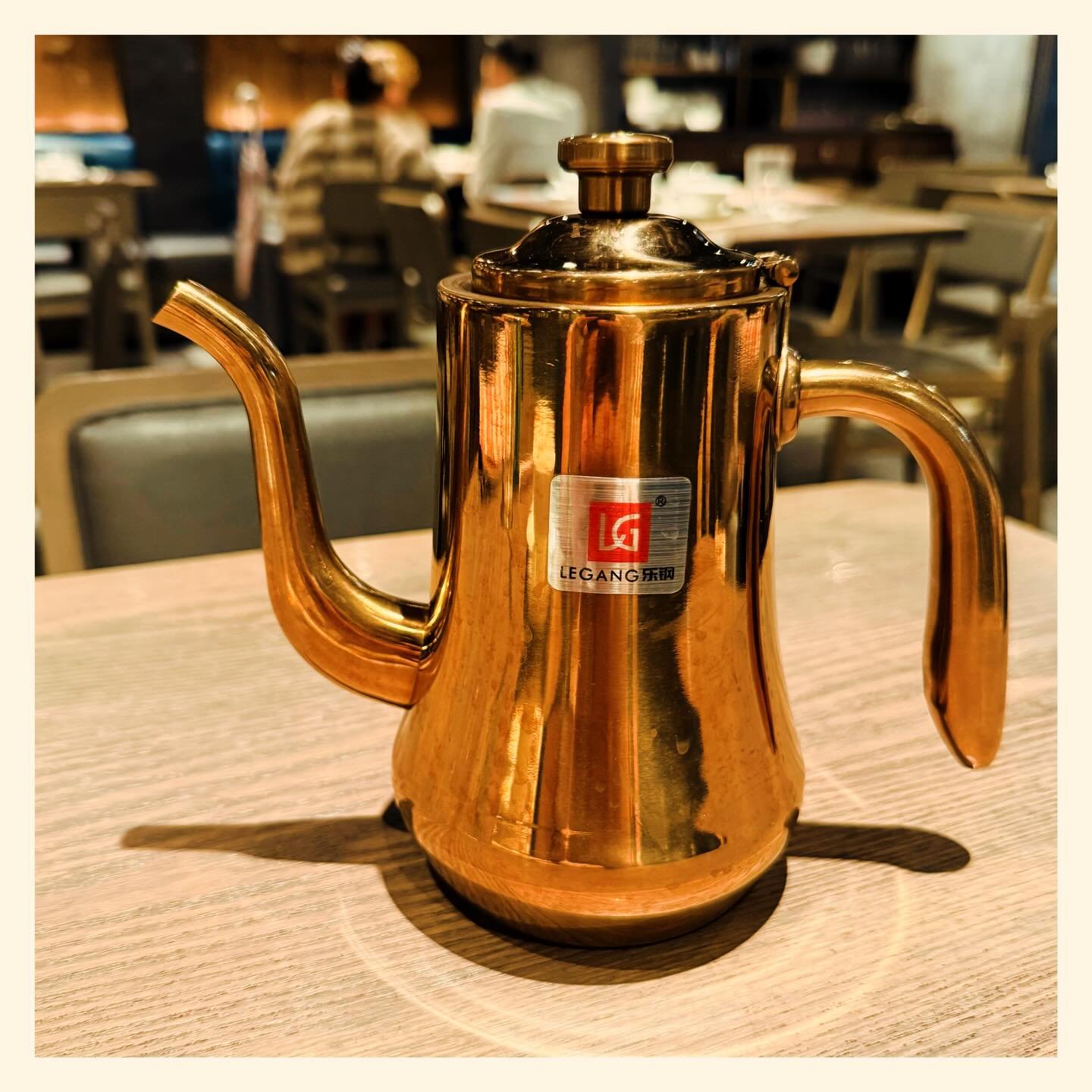 Tsaaaaaaaah! 🫖 ️