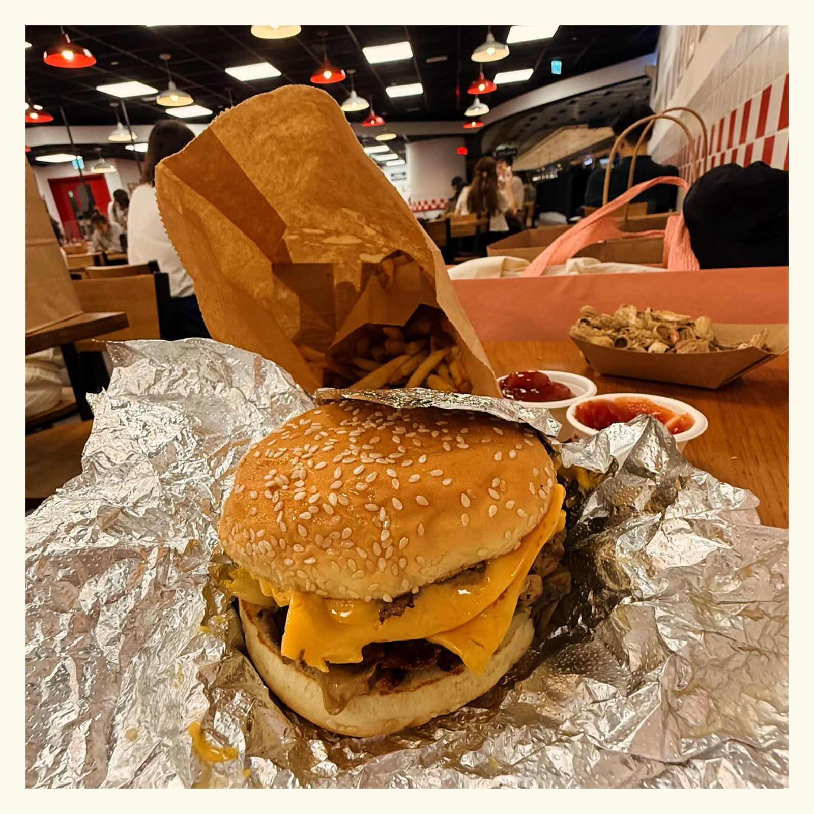 Bacon Cheeseburger. 🥓